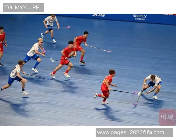 自由足球在QQ网吧的激情对决与团队合作体验分享